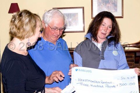 Mandy Angear with cheque.jpg